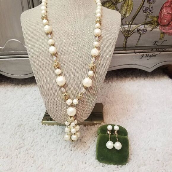 Vintage Costume Pearl Necklace Earring Set - Picture 1 of 8